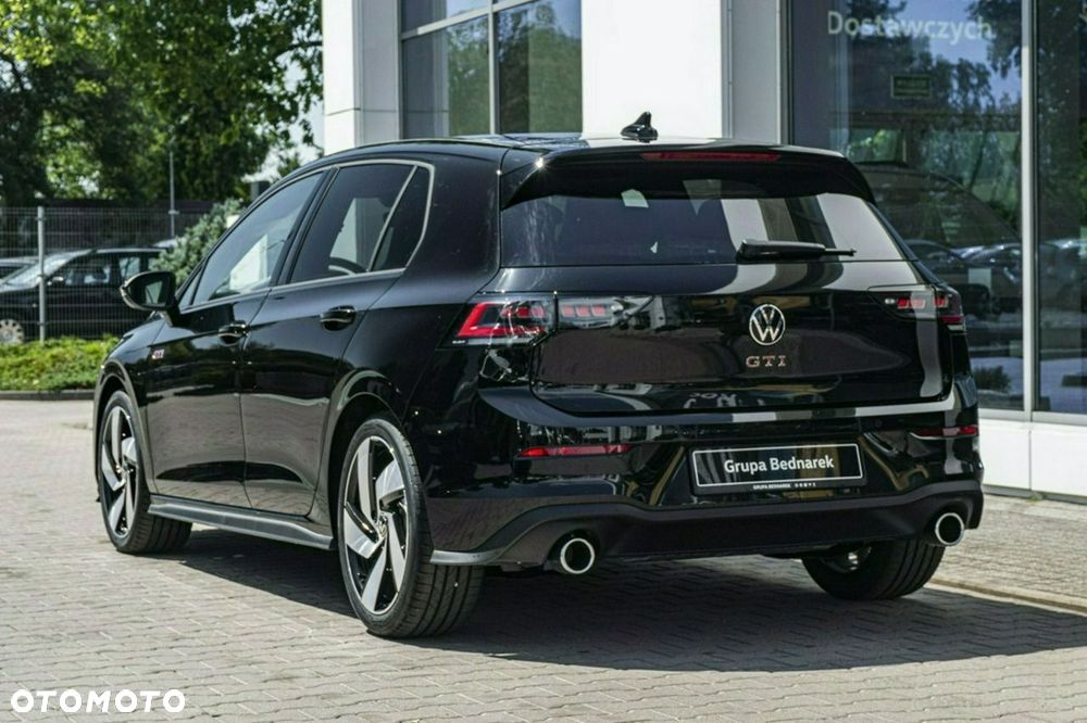 Volkswagen Golf - 7