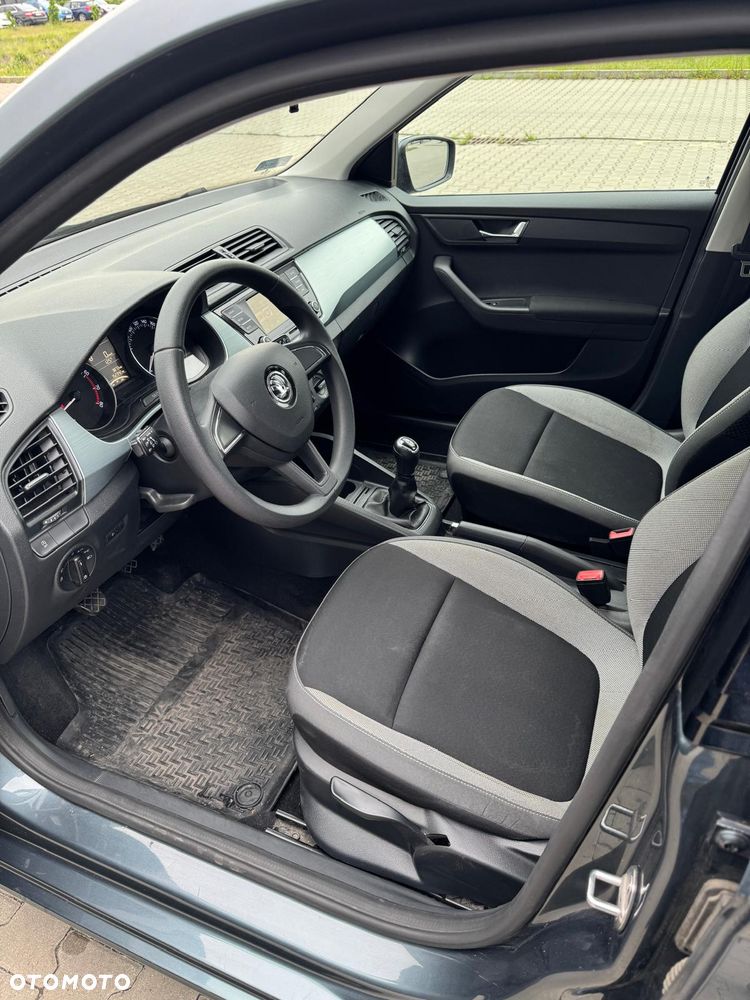 Skoda Fabia - 7
