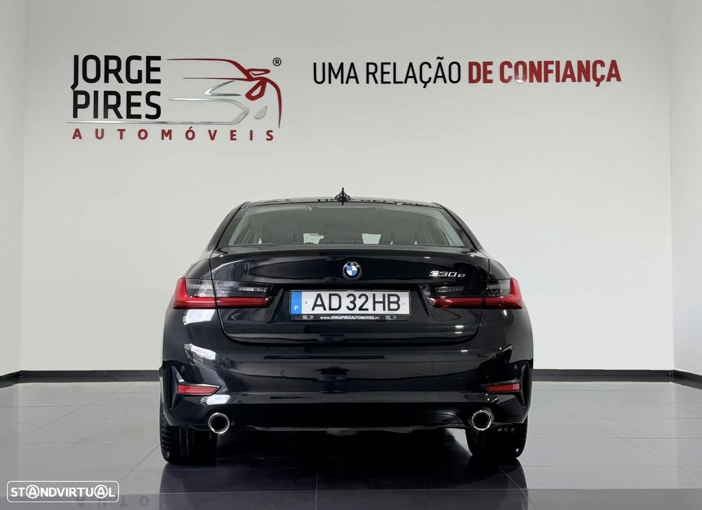 BMW 330 e Corporate Edition Auto - 14