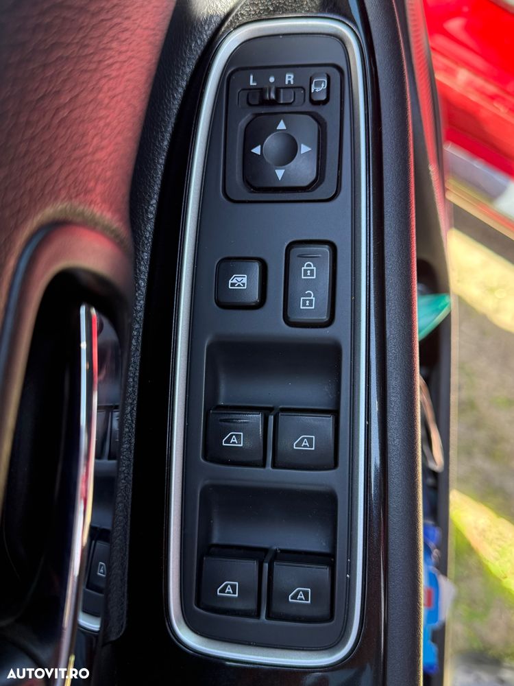 Mitsubishi Outlander PHEV 2.4 L 4X4 Instyle - 15