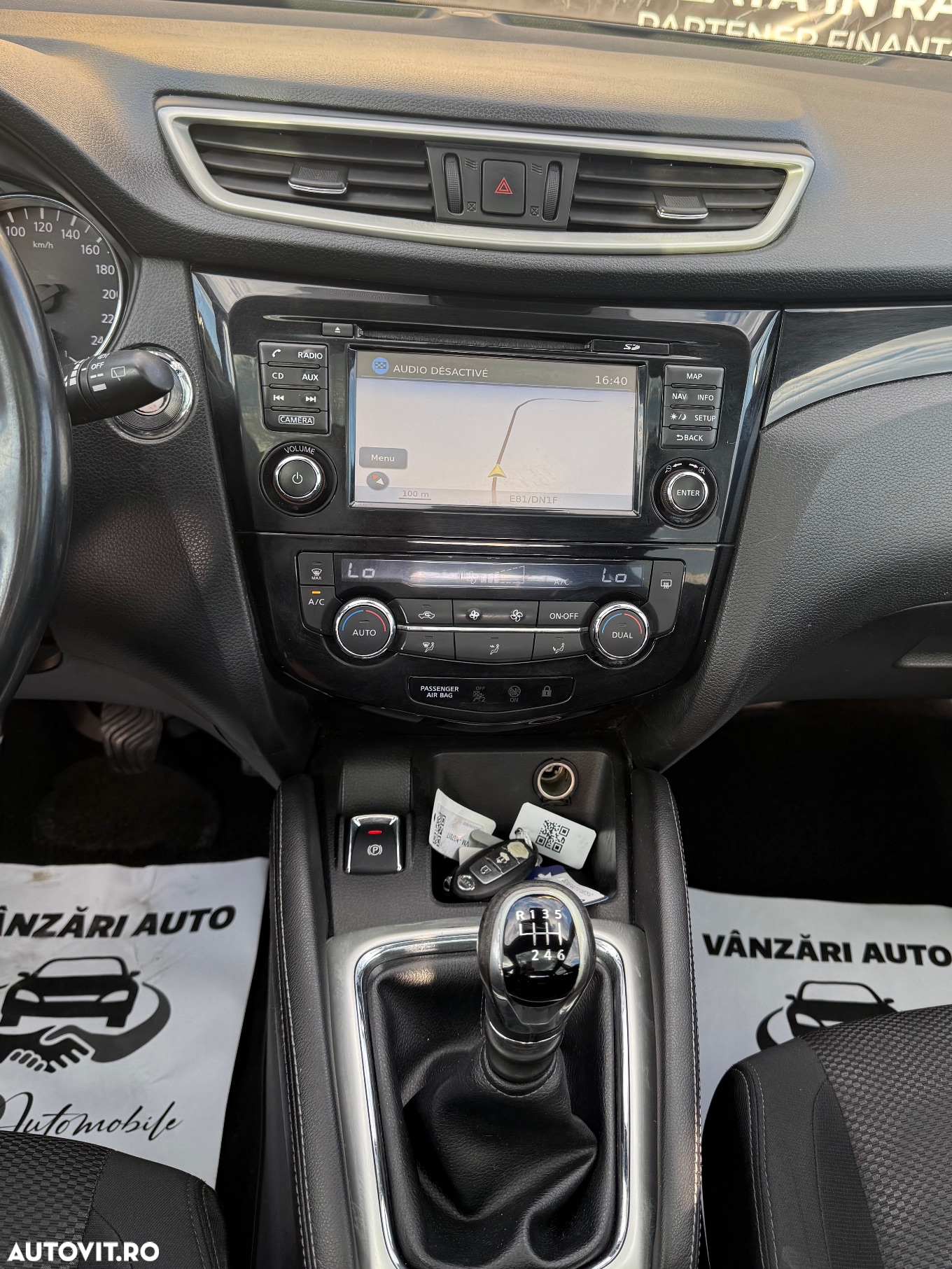Nissan Qashqai 1.6 DCI N-Connecta - 7