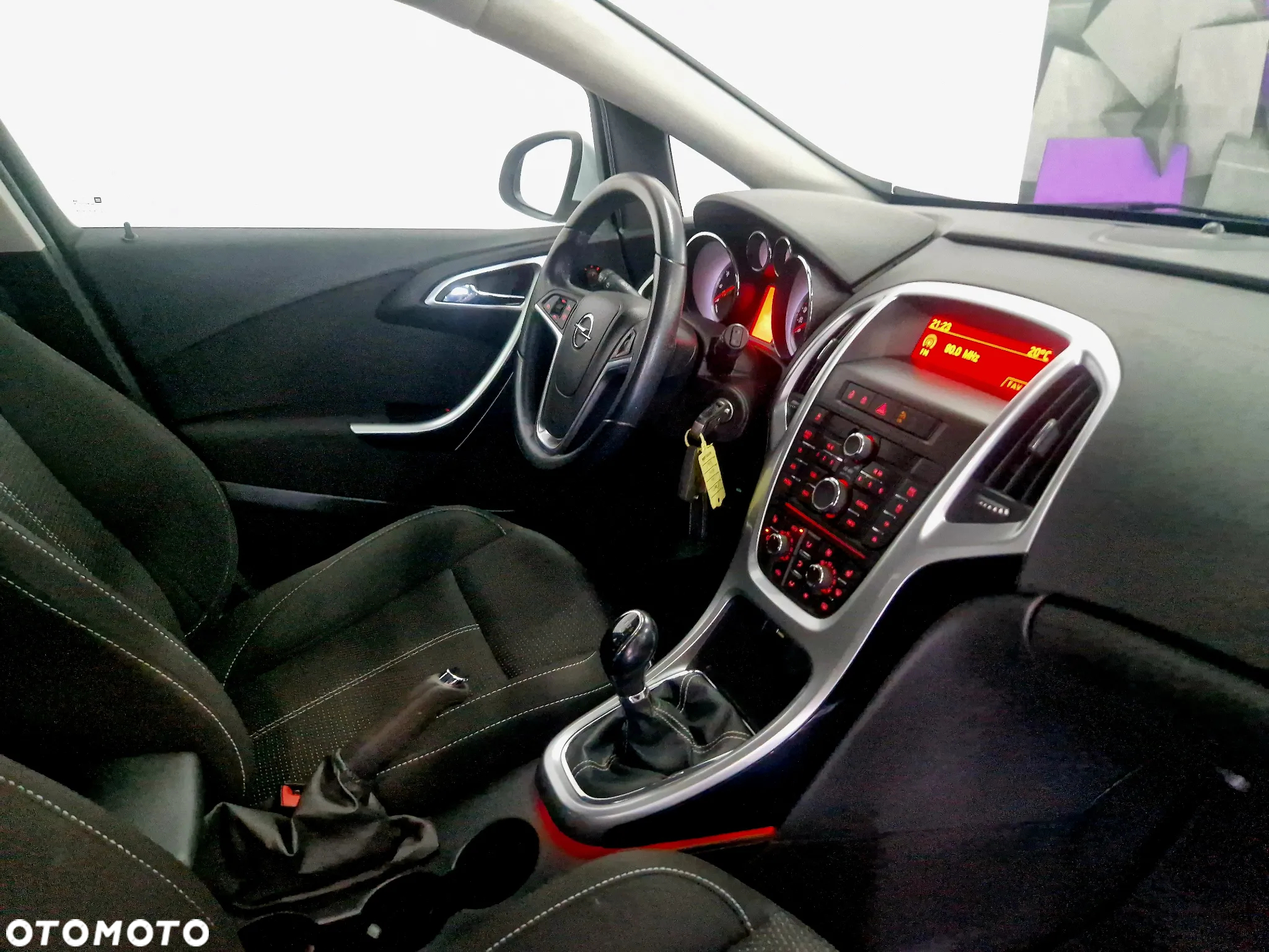 Opel Astra - 16