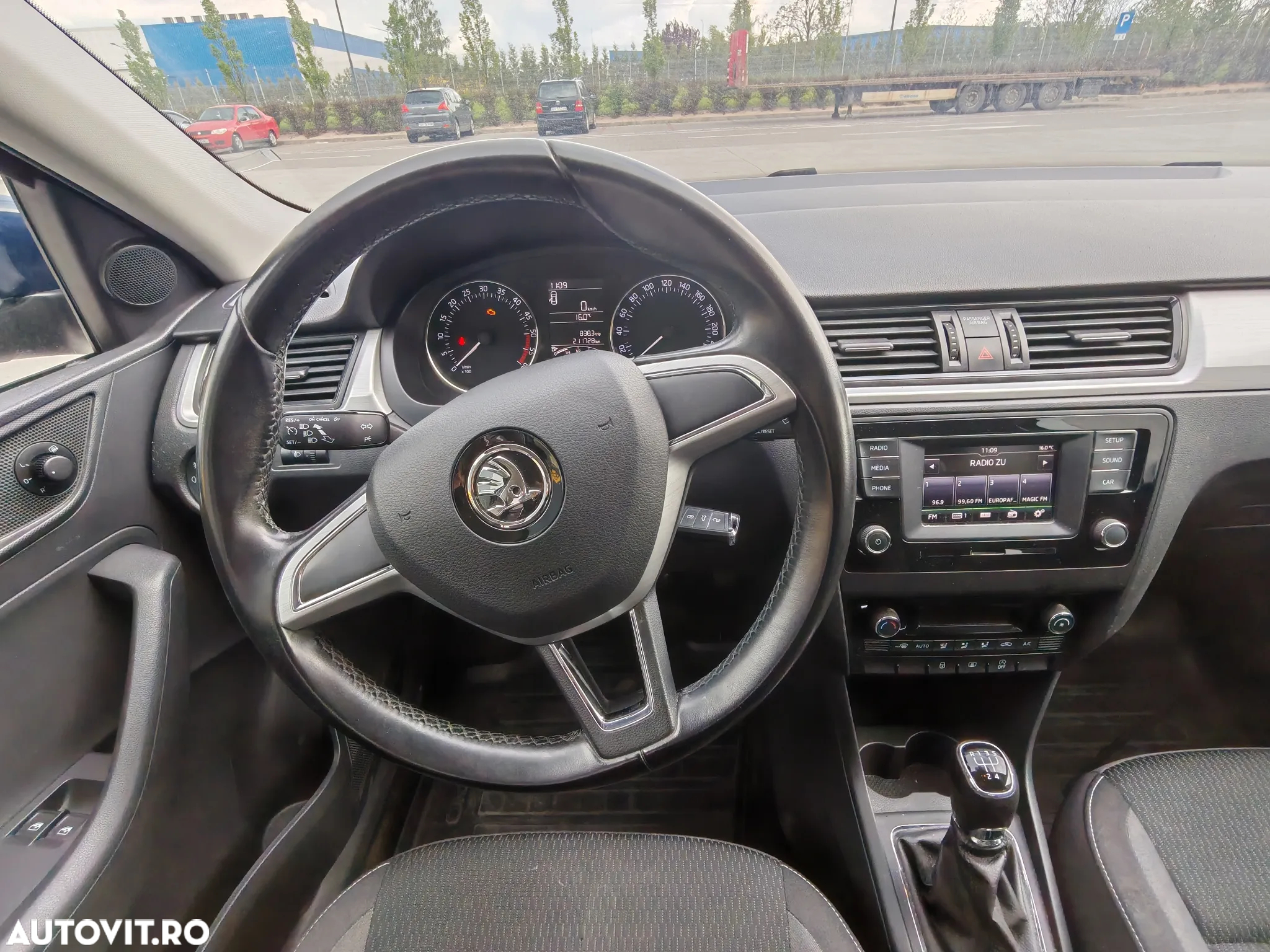 Skoda RAPID - 17