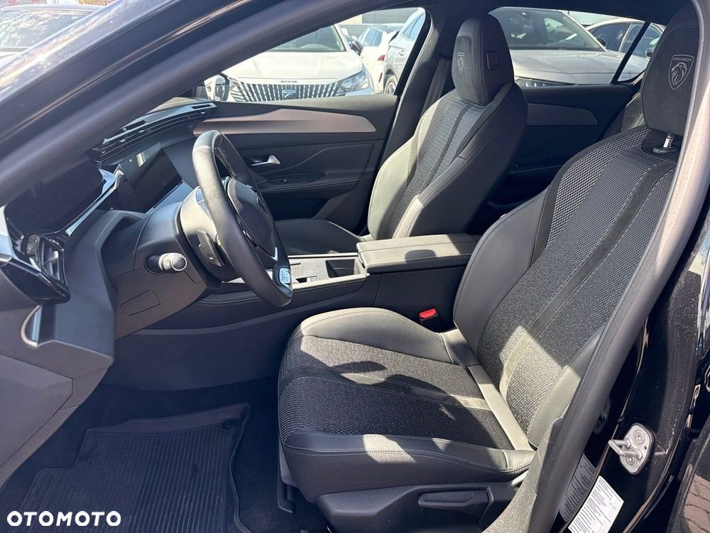 Peugeot 308 - 10