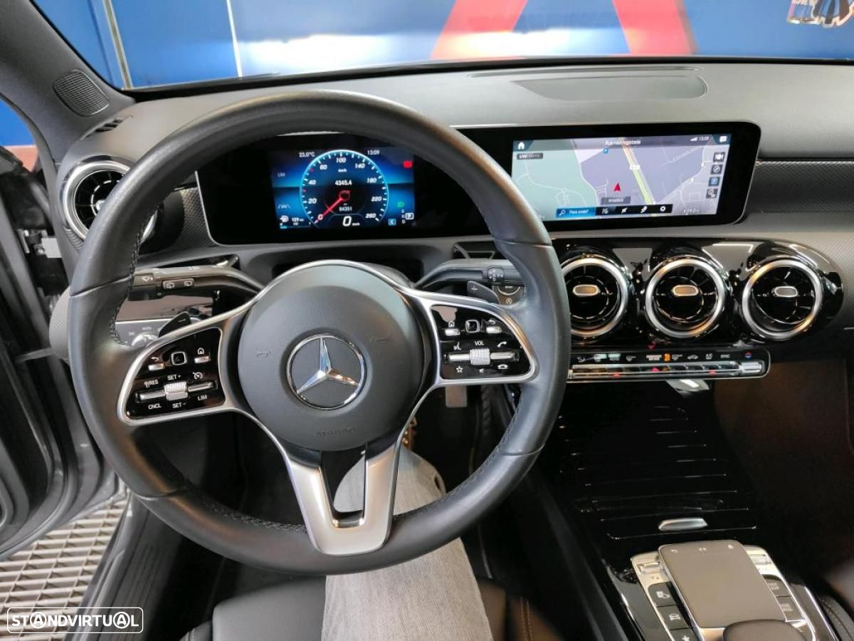 Mercedes-Benz A 180 d Progressive Aut. - 4
