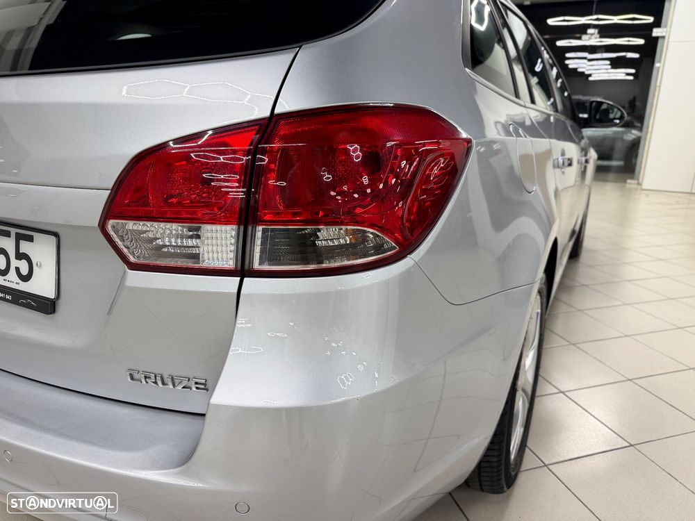 Chevrolet Cruze SW 1.7 VCDi LTZ - 7