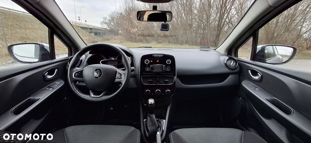 Renault Clio - 6