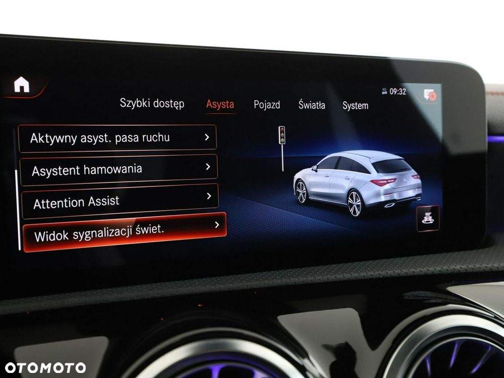 Mercedes-Benz CLA 200 d 8G-DCT AMG Line - 29