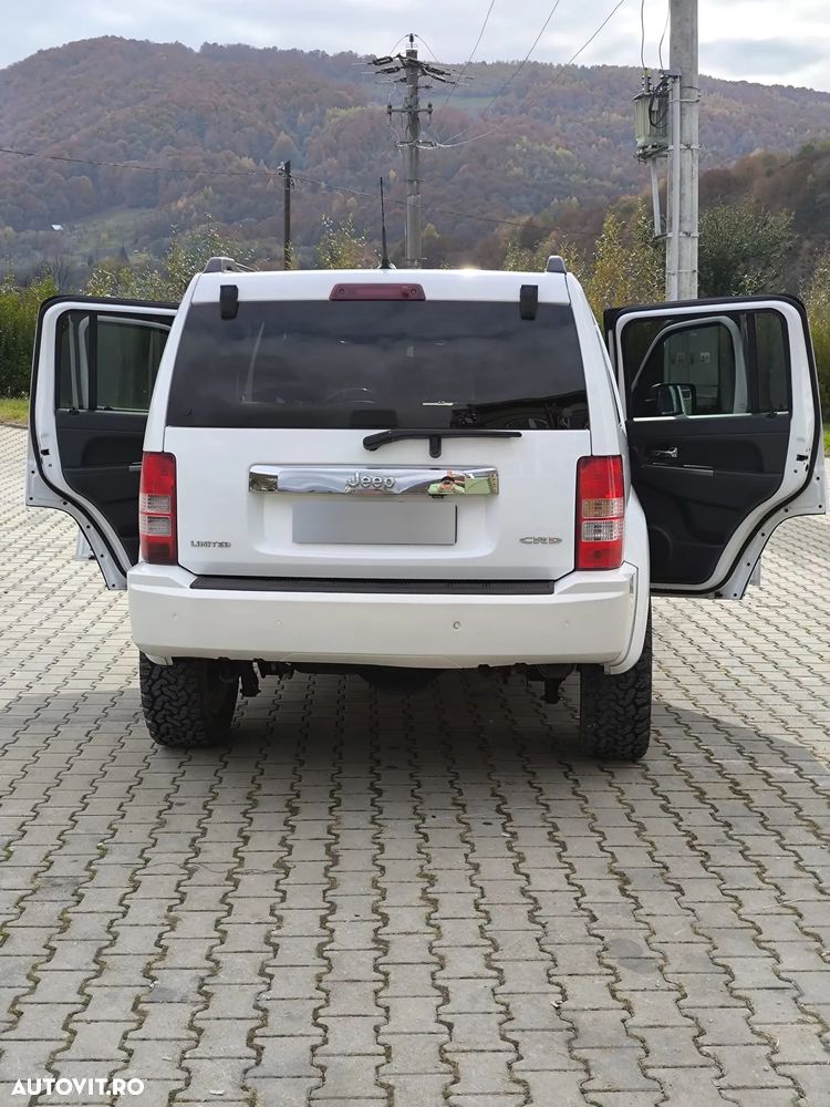 Jeep Cherokee - 15