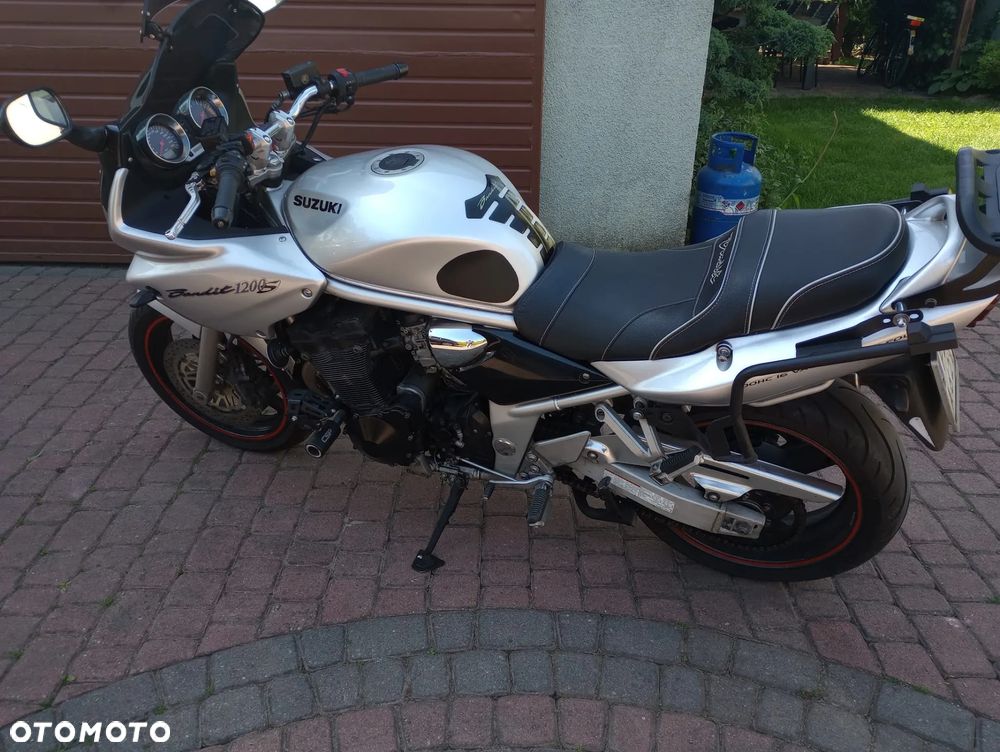 Suzuki Bandit - 2