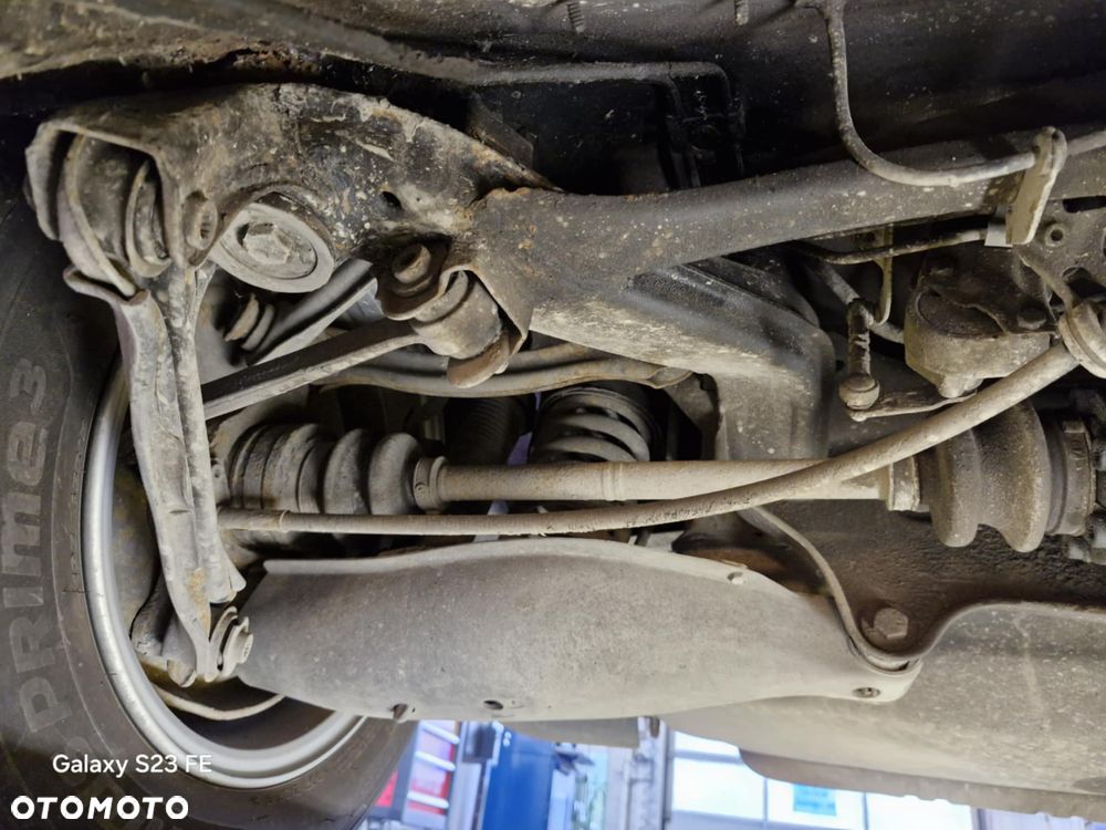 Mercedes-Benz W124 (1984-1993) - 14