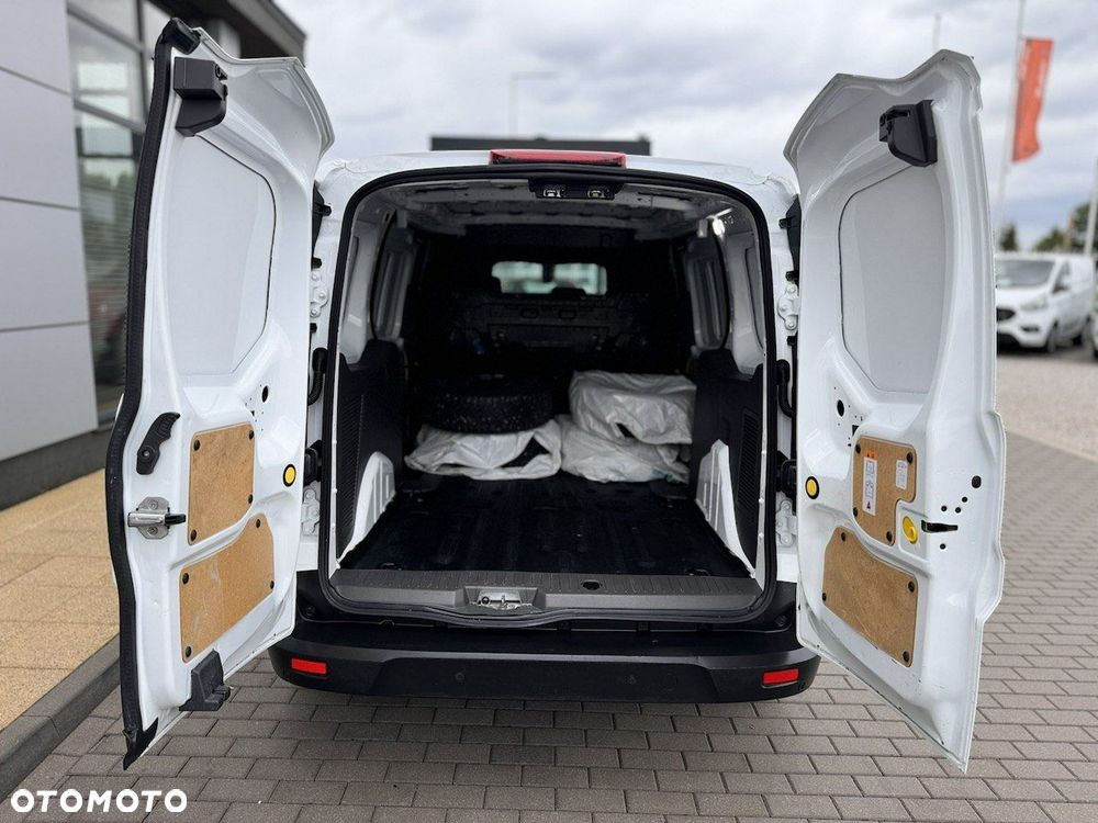 Ford Transit Connect - 8