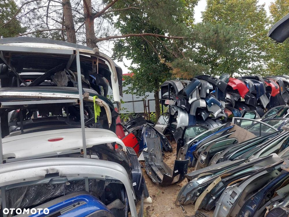 ZDERZAK PRZÓD PRZEDNI SKODA 105 S I - 7