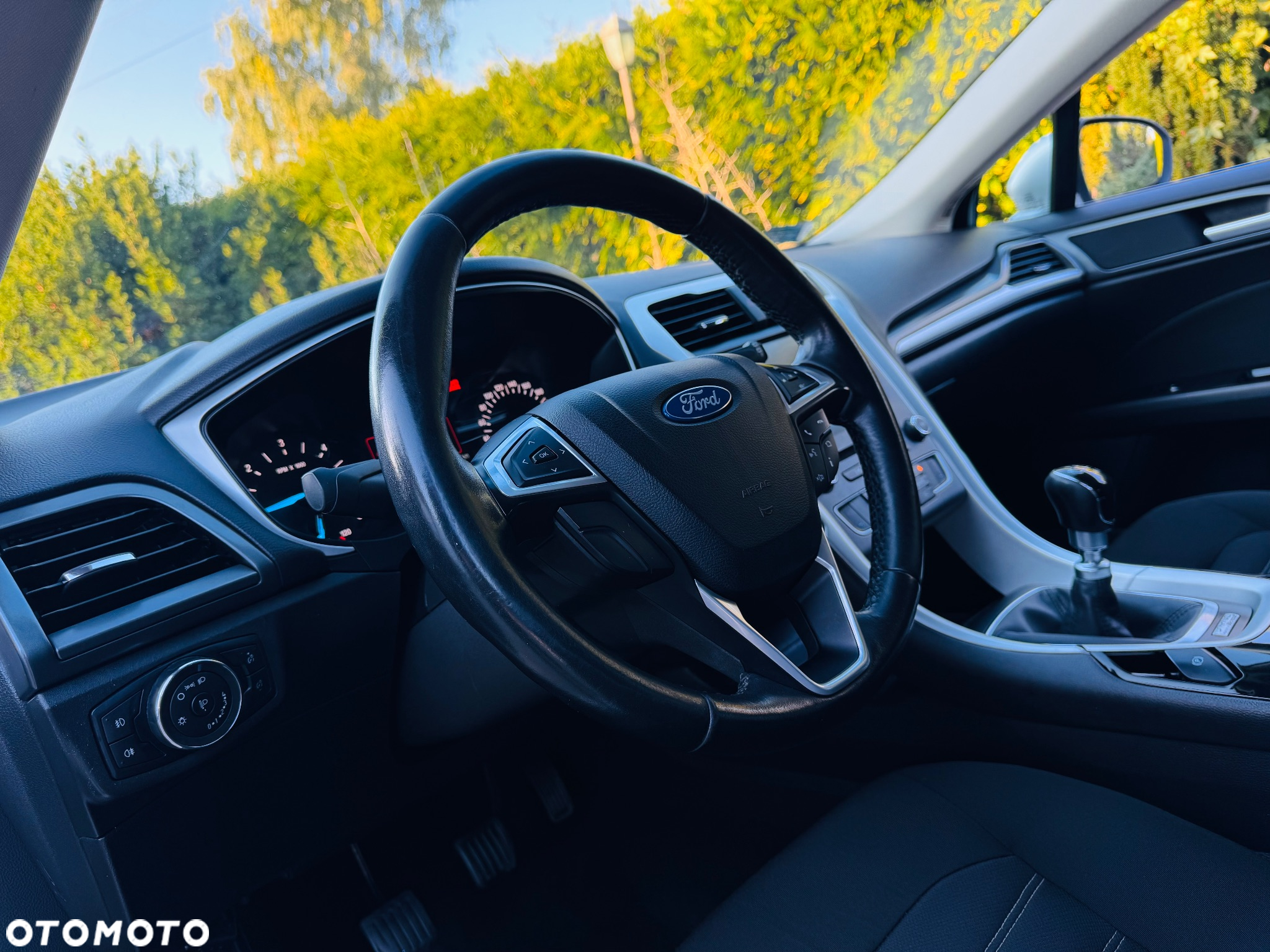Ford Mondeo 2.0 TDCi Titanium - 23