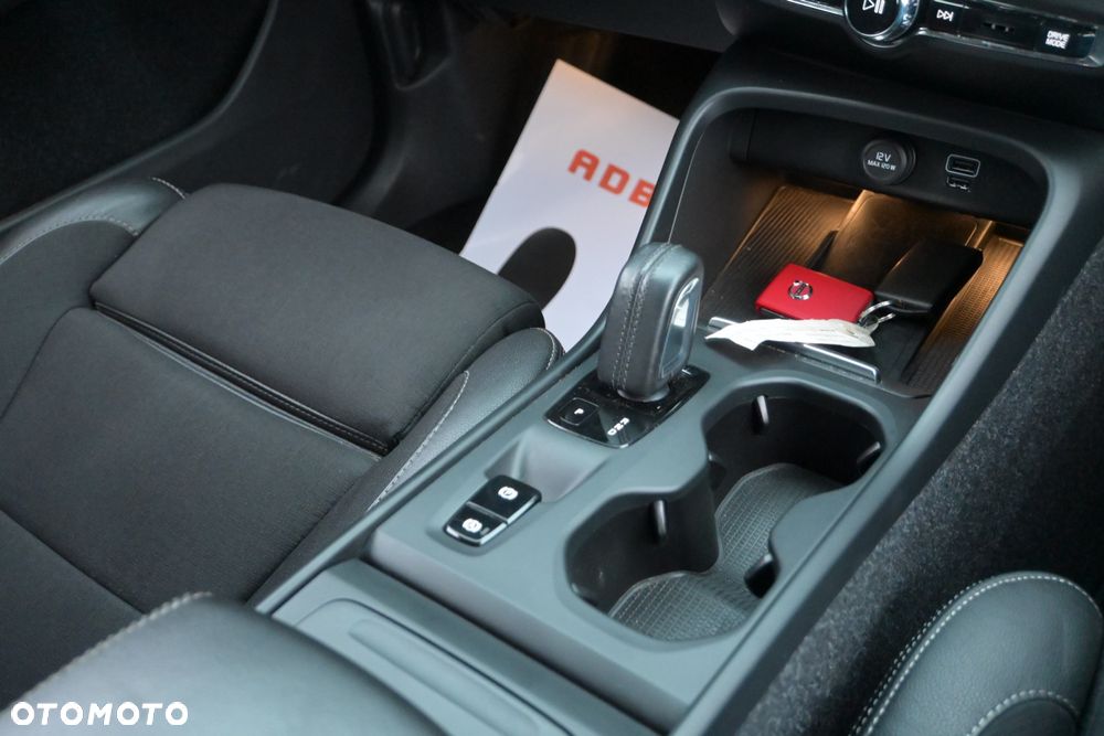 Volvo XC 40 D3 Momentum Pro - 15