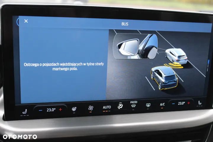 Ford Focus 1.0 EcoBoost Hybrid TITANIUM X - 30