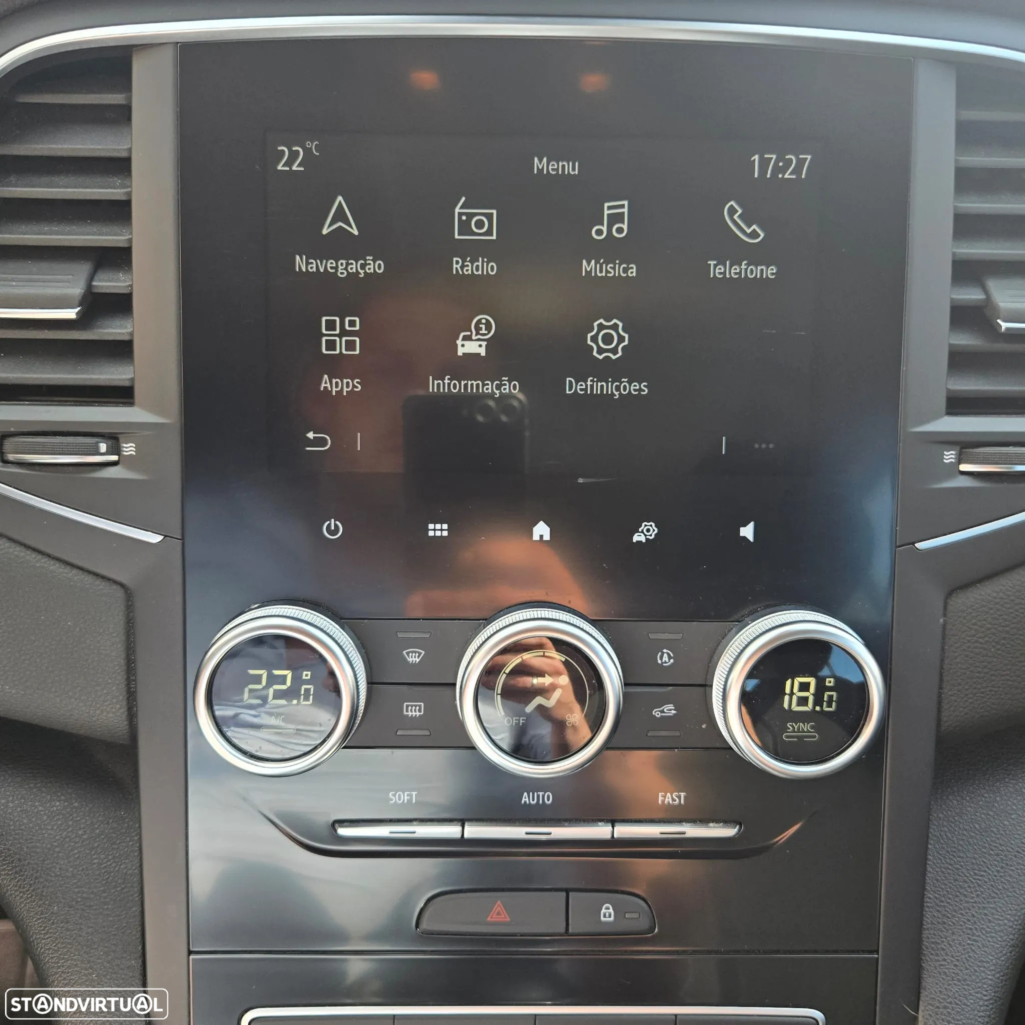Renault Mégane Sport Tourer 1.6 E-Tech Plug-In Zen - 13