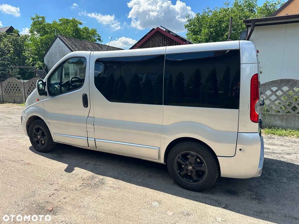 Opel Vivaro L1H1 Tour Cosmo - 2