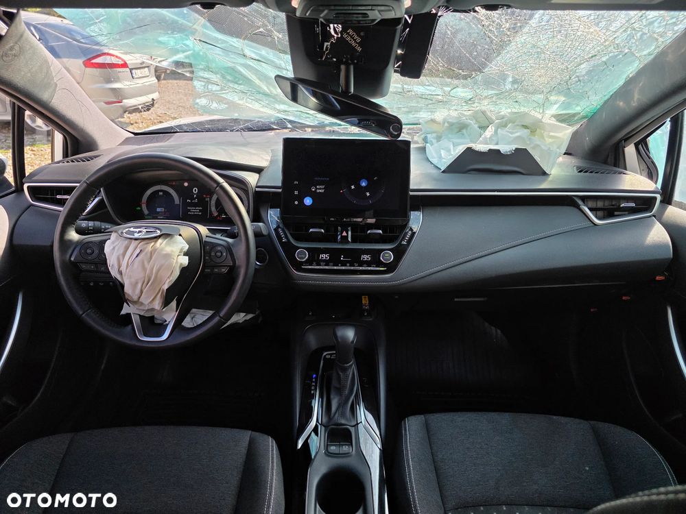 Toyota Corolla 1.8 Hybrid Comfort - 19