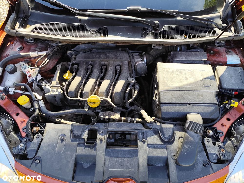 Renault Megane 1.6 16V Dynamique - 15