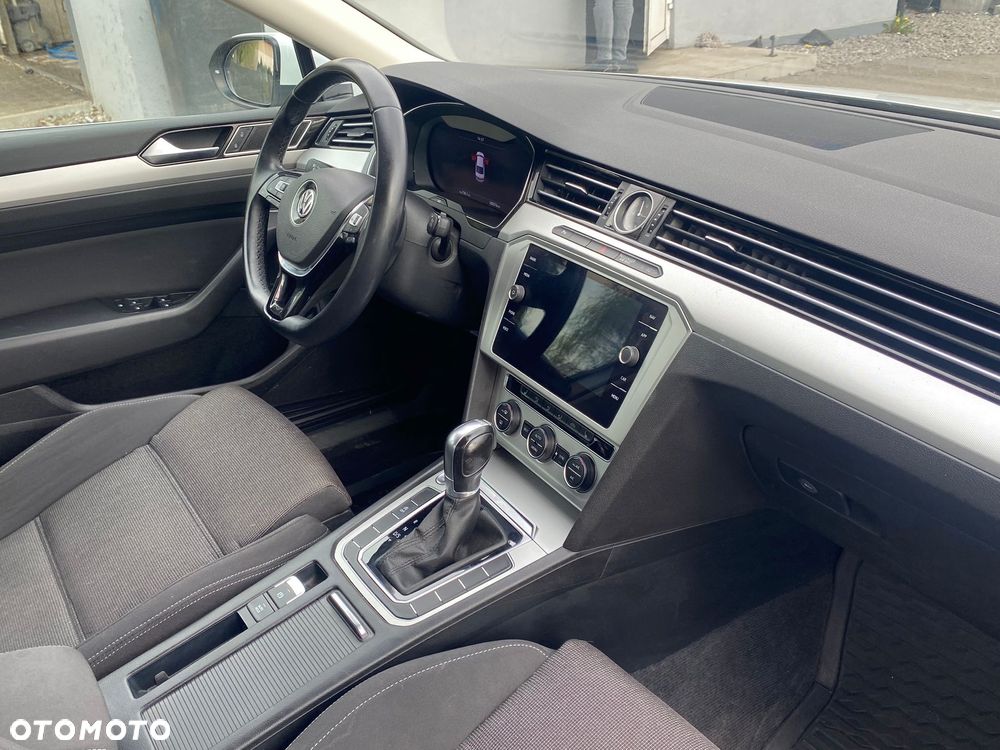 Volkswagen Passat 1.5 TSI EVO Comfortline DSG - 14