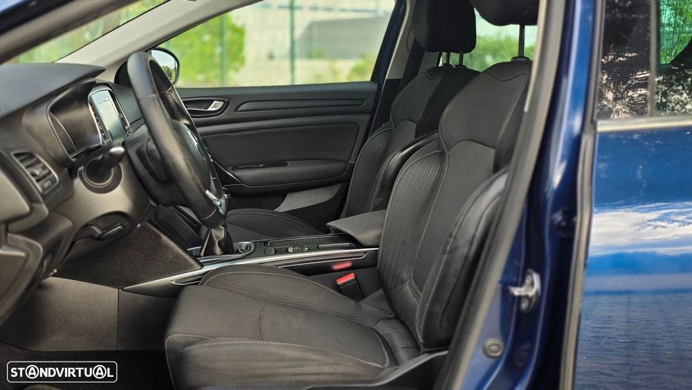 Renault Mégane Sport Tourer 1.5 dCi Dynamique SS - 10