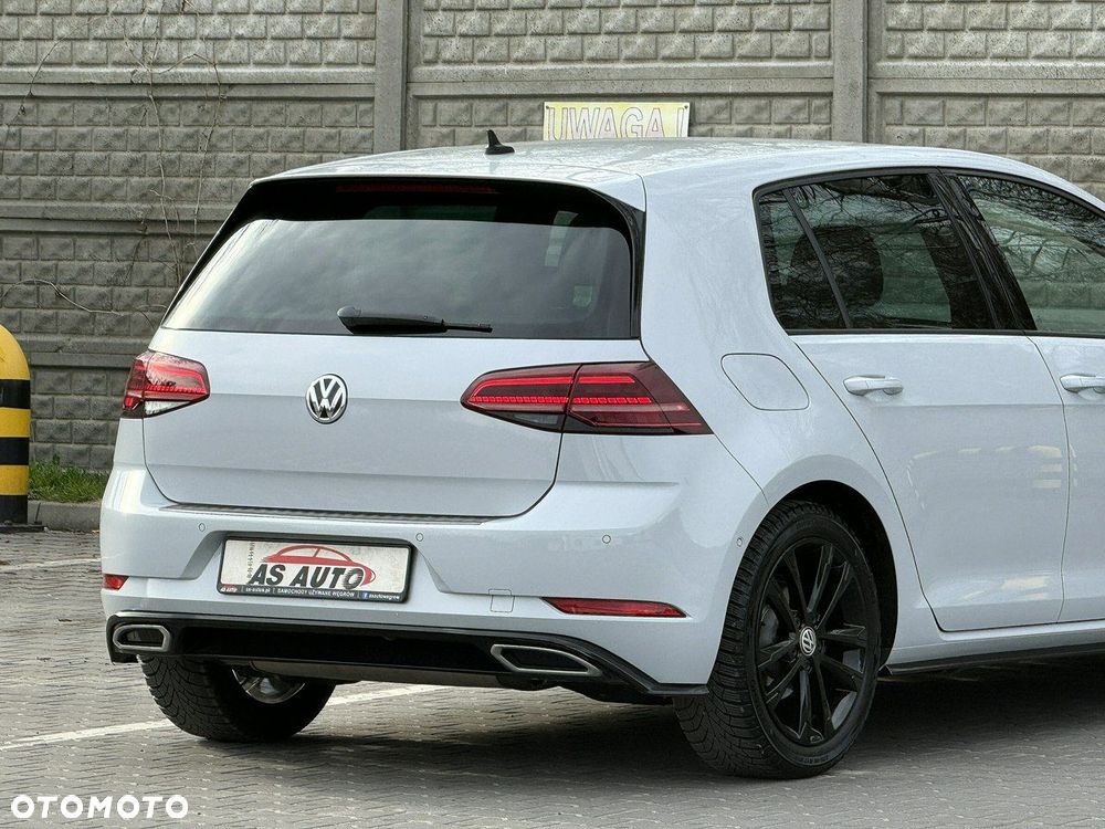 Volkswagen Golf 1.5 TSI EVO R-Line - 41
