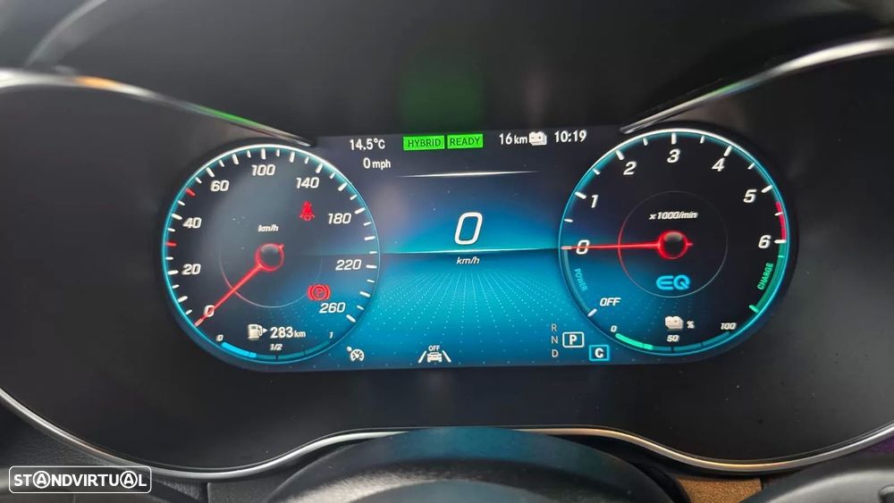 Mercedes-Benz C 300 de AMG Line - 17