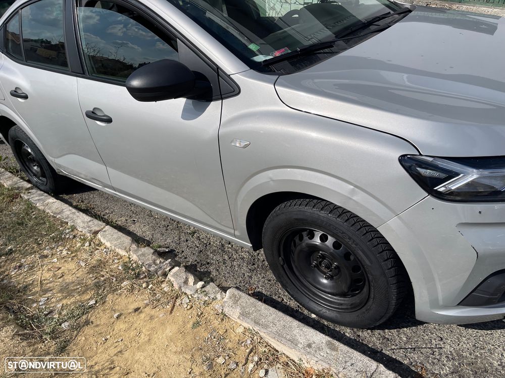 Dacia Logan - 4