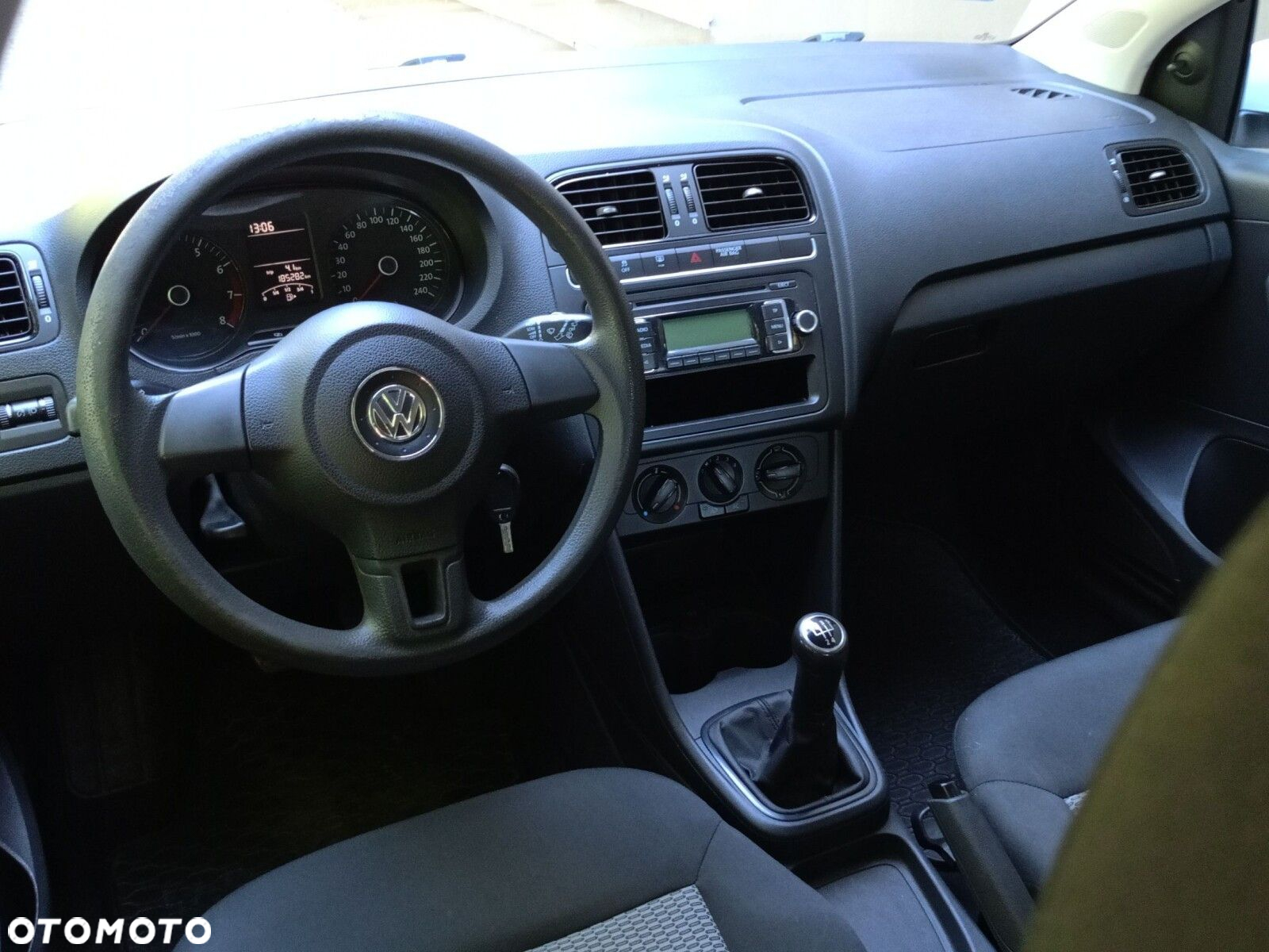 Volkswagen Polo - 8