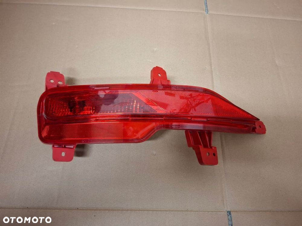 LAMPA TYLNA PRZECIWMGIELNA HYUNDAI I30 III LIFT ORYGINAŁ