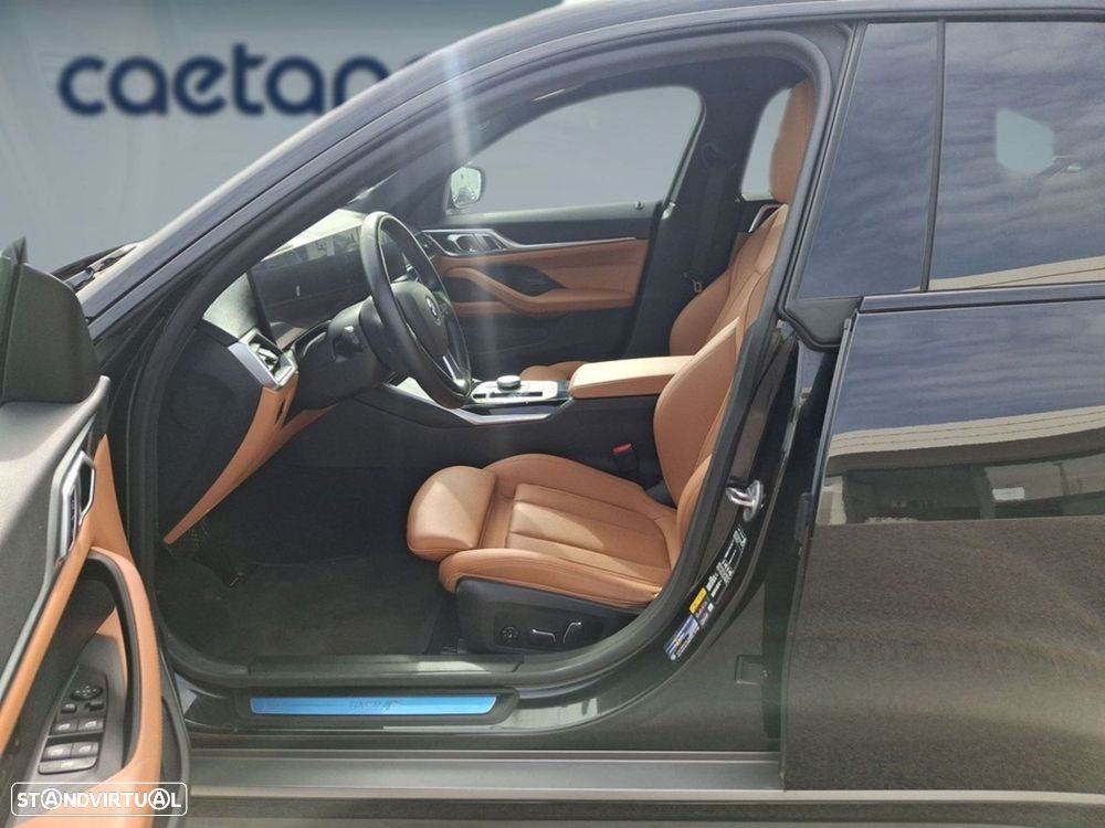 BMW i4 eDrive40 Pack Desportivo M — fotografia 11