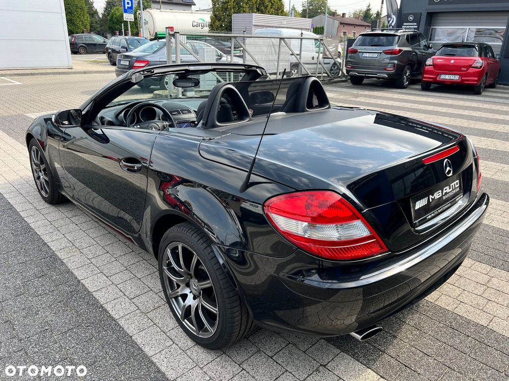 Mercedes-Benz SLK - 9