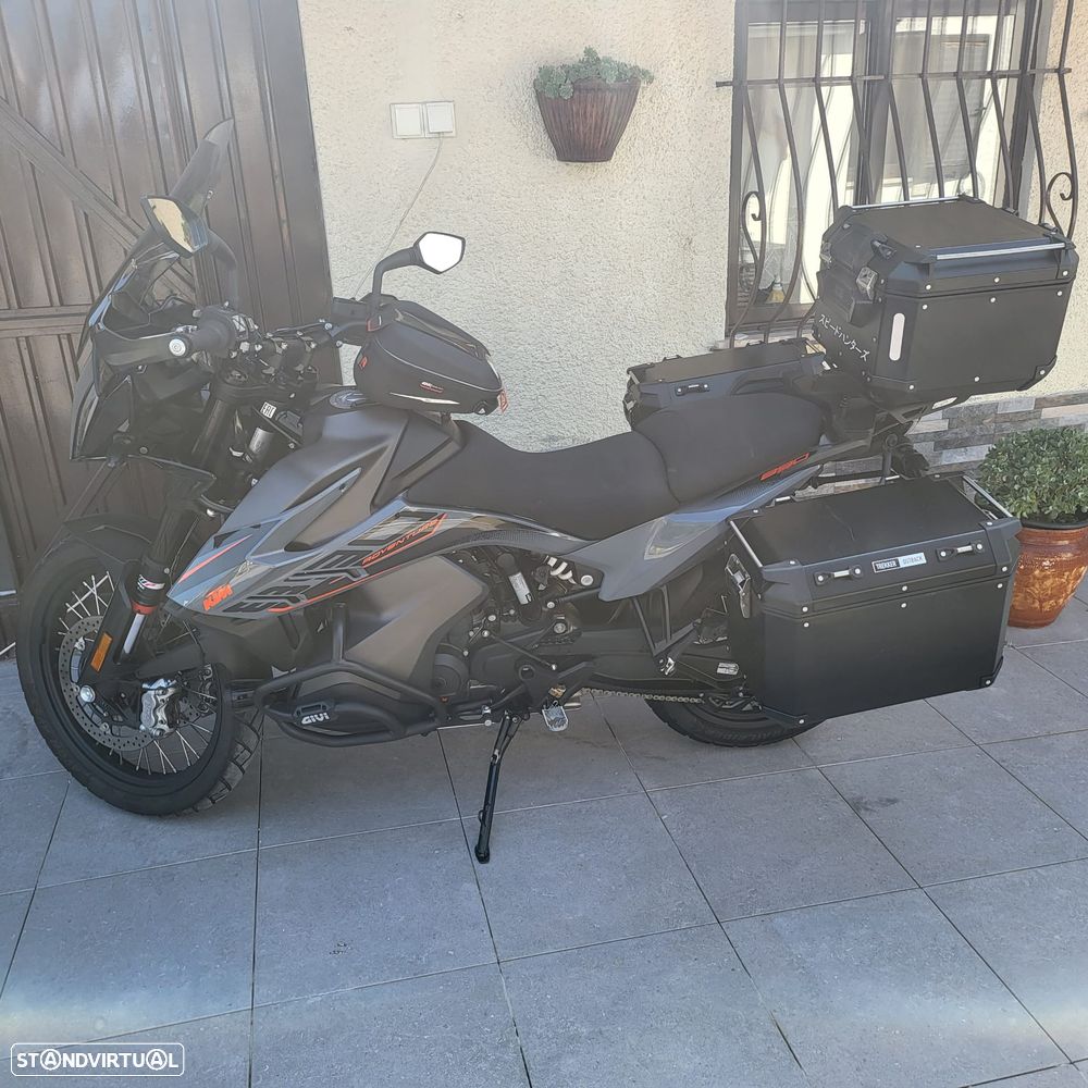 KTM 890 Adventure - 2