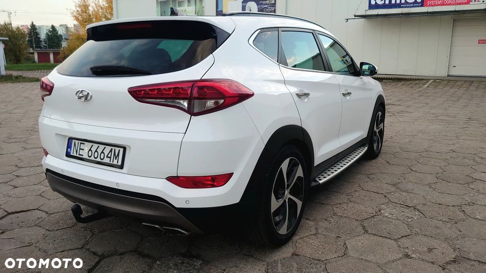 Hyundai Tucson 2.0 CRDI 4WD Automatik Premium - 12