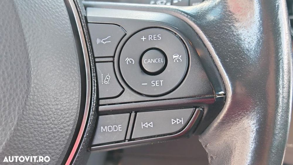Toyota Corolla - 24