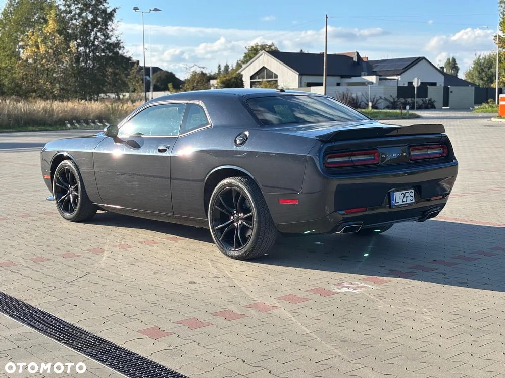 Dodge Challenger 3.6 SXT - 6
