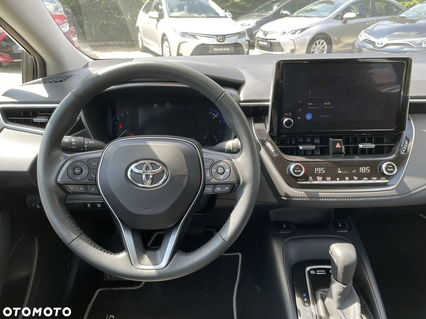 Toyota Corolla - 10
