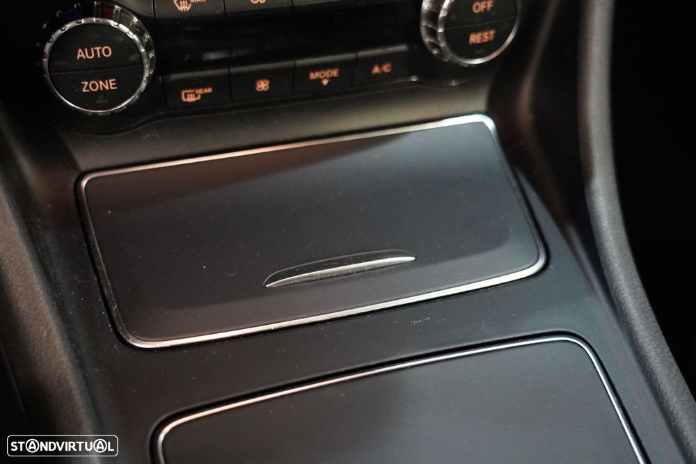 Mercedes-Benz GLA 200 d AMG Line Aut. - 24