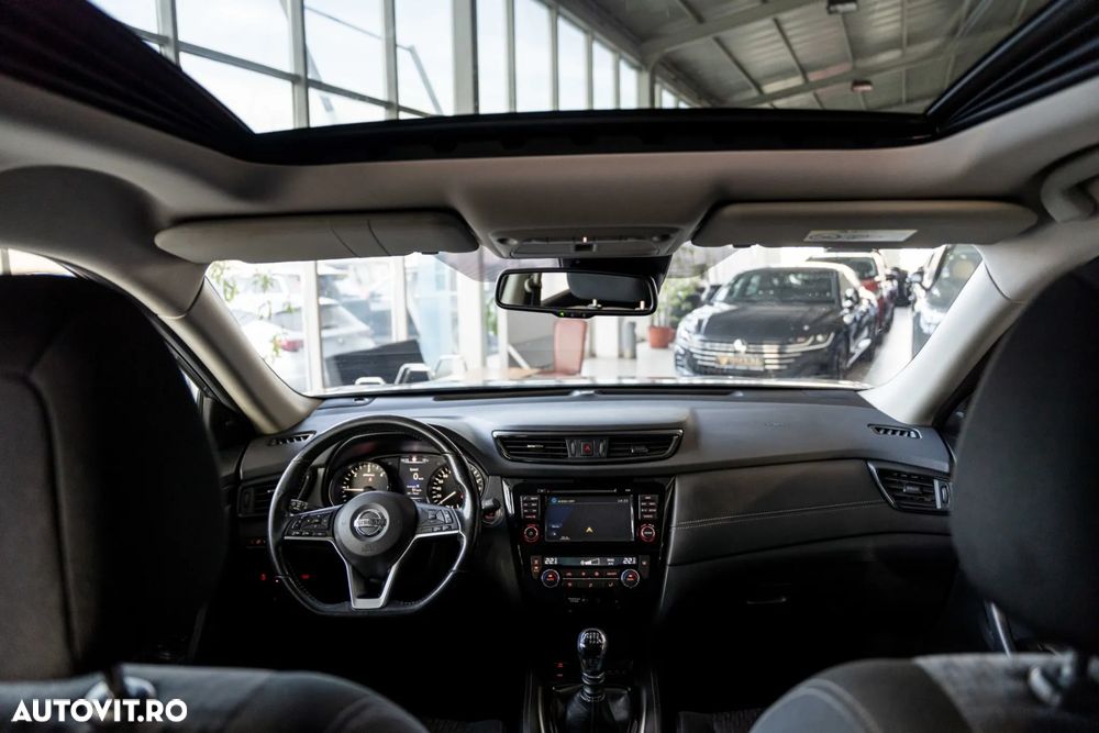 Nissan X-Trail 1.6 dCi N-Connecta - 16