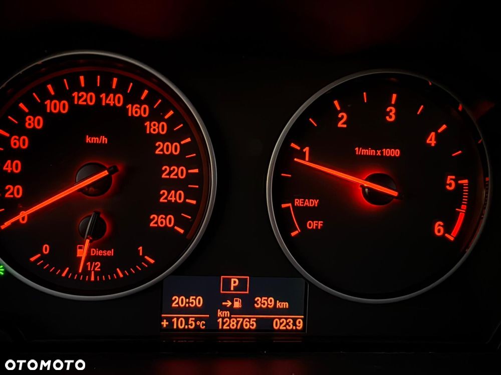 BMW Seria 1 118d Urban Line - 11