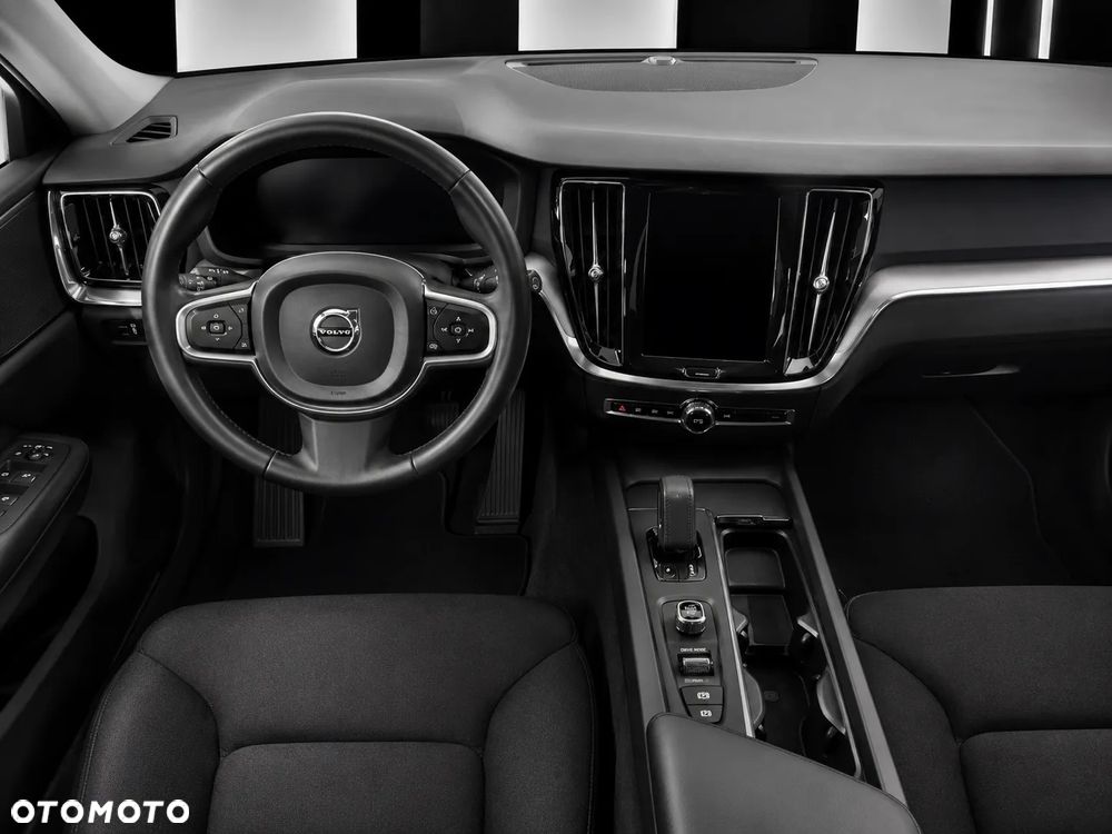 Volvo V60 B3 B Momentum Core - 6