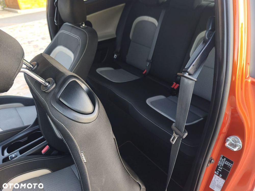 Kia ProCeed 1.6 GDI Spirit - 14