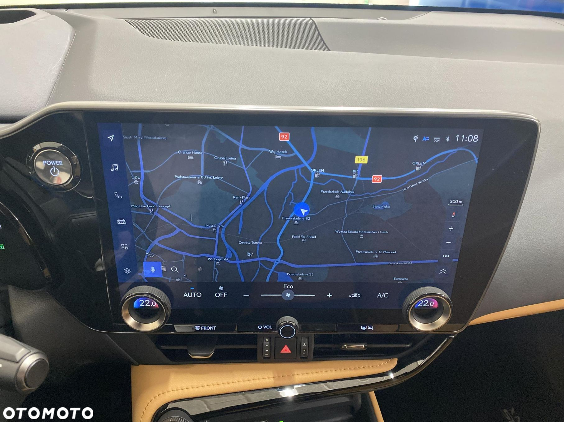 Lexus NX - 16