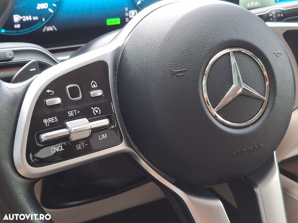 Mercedes-Benz GLE 300 d 4MATIC 9G-TRONIC - 35
