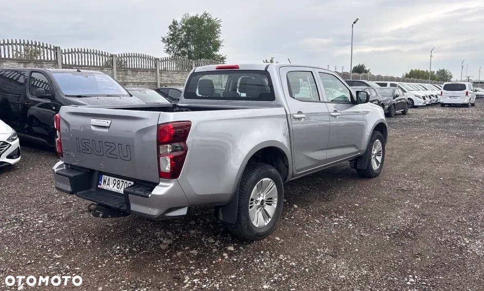 Isuzu D-Max 1.9 DC LS - 2