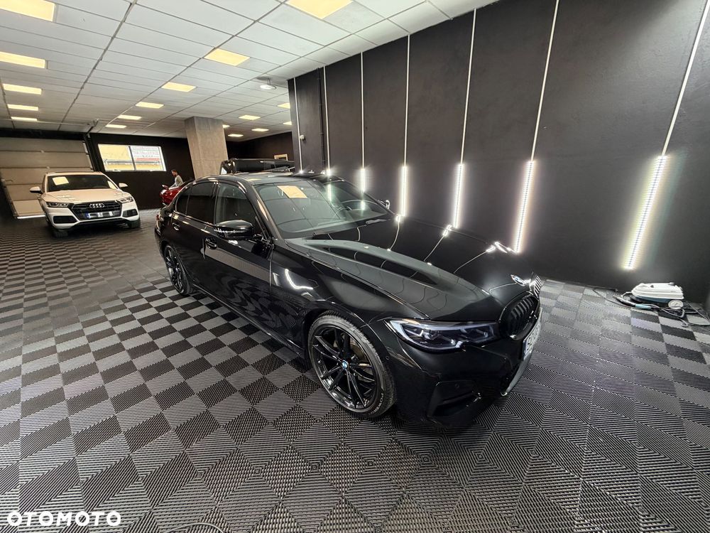 BMW Seria 3 320d xDrive M Sport sport - 1