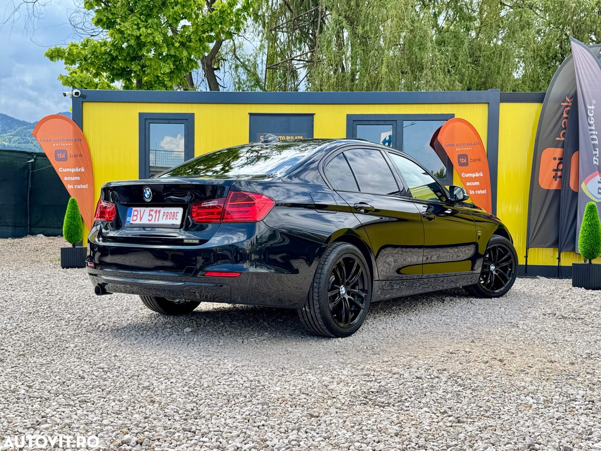 BMW Seria 3 318d - 4