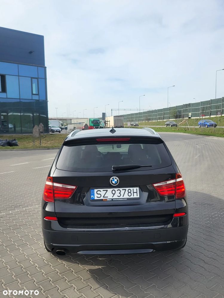 BMW X3 xDrive20d - 8