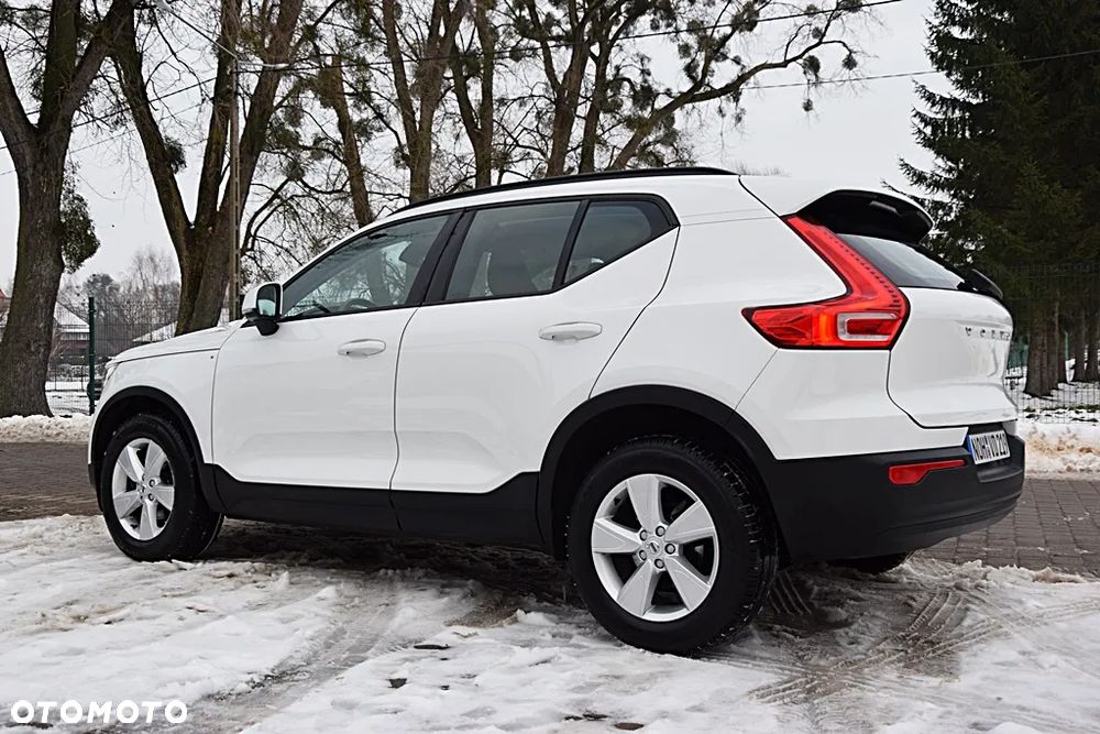 Volvo XC 40 T2 Essential - 10